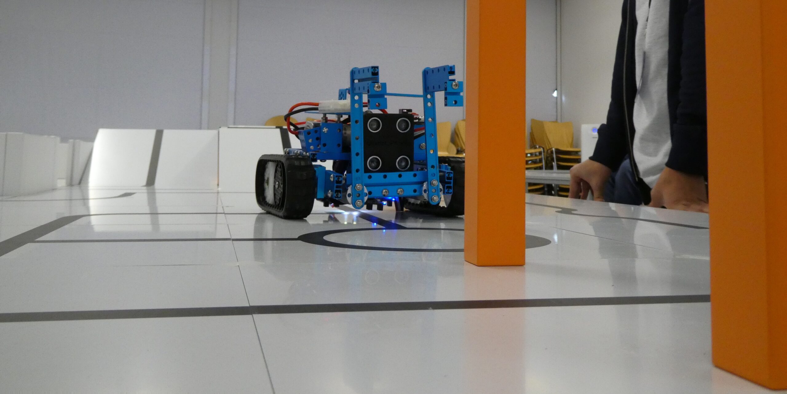 Bild von robotik@tuhh