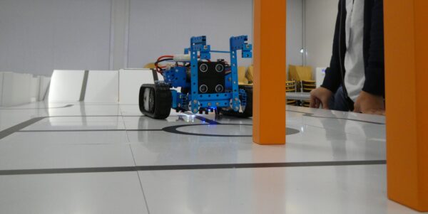 Bild von robotik@tuhh