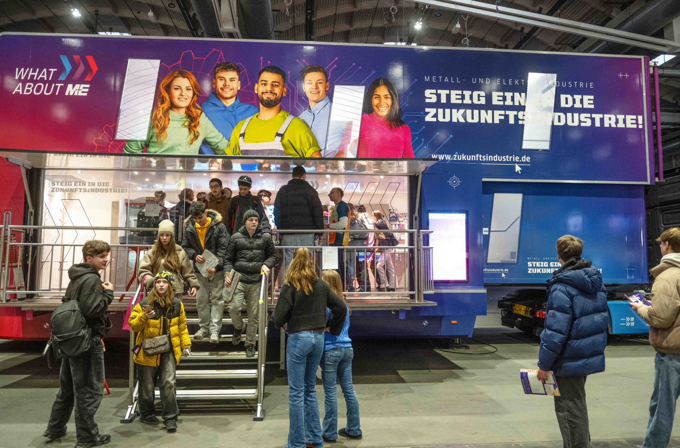 Einstieg Messe Info Truck Nordmetall in der Messehalle 6 in Hamburg am 21.02.2025