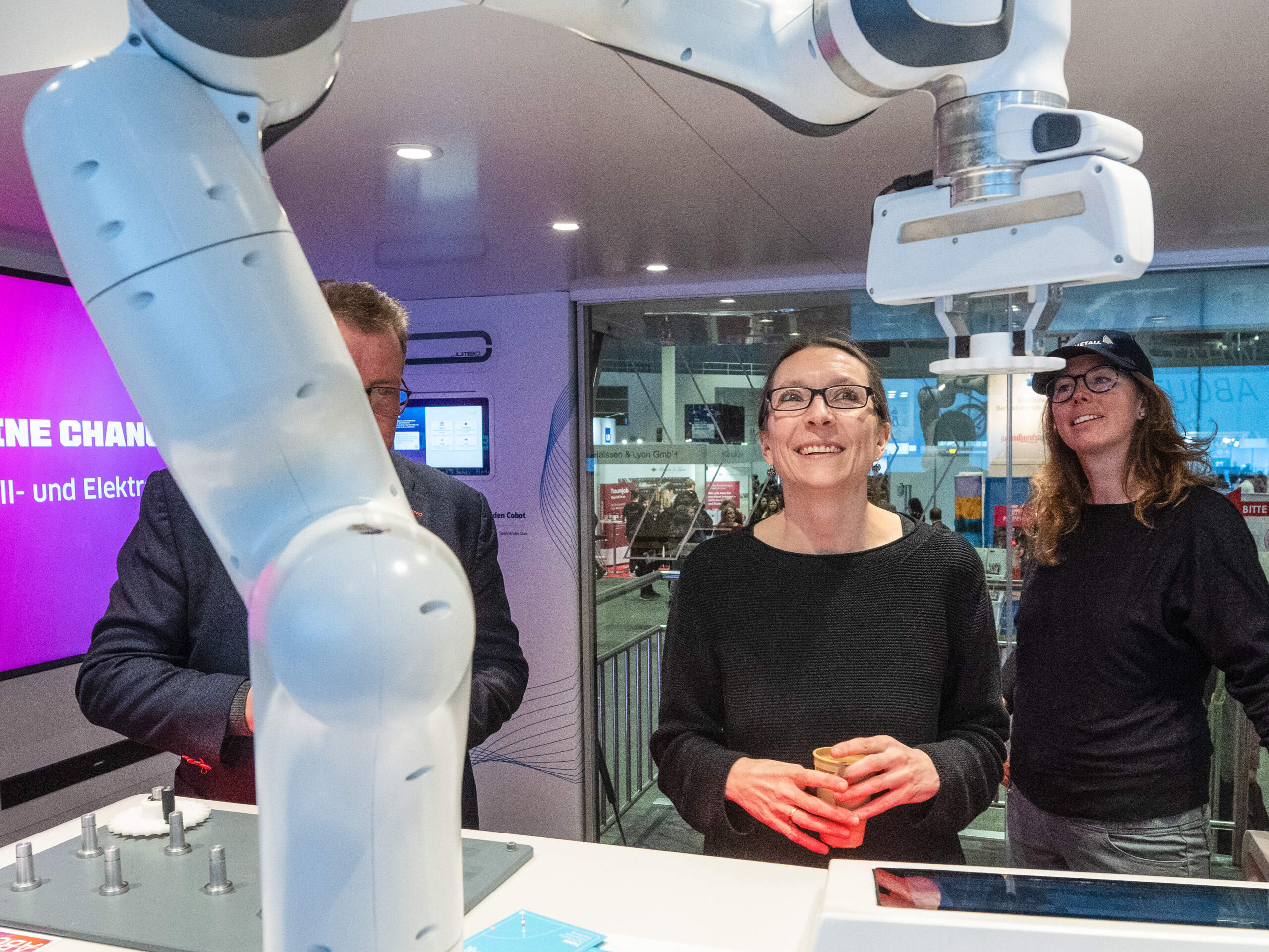 Einstieg Messe Info Truck Nordmetall in der Messehalle 6 in Hamburg am 21.02.2025